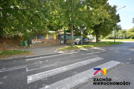 Pawilon handlowo- usługowy